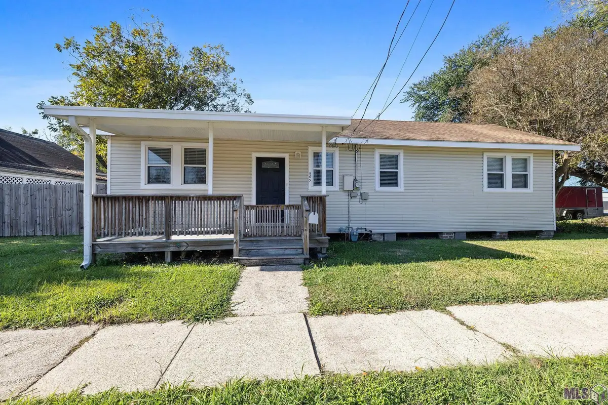 969 N Jefferson Ave, Port Allen, LA 70767 - Image #1