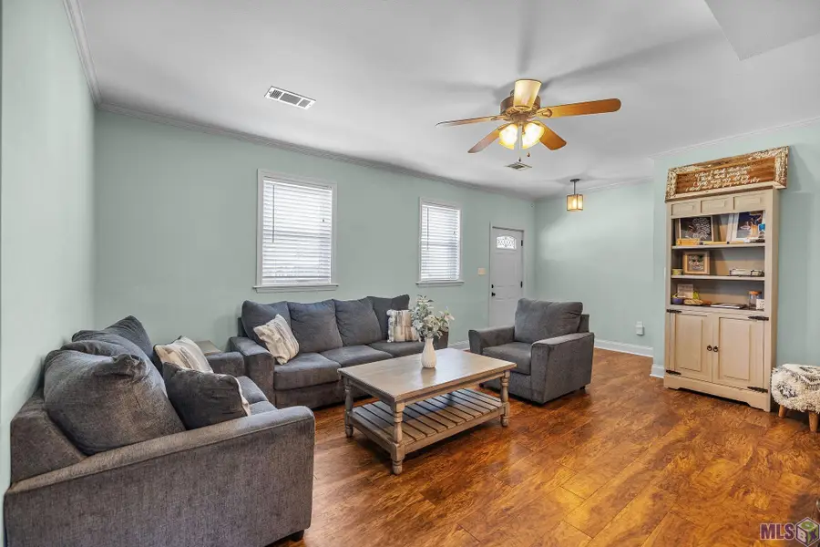 969 N Jefferson Ave, Port Allen, LA 70767 - Image #3