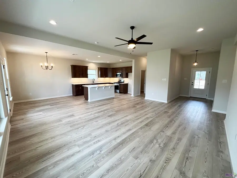 1504 Marshland Avenue, Gonzales, LA 70737 - #2
