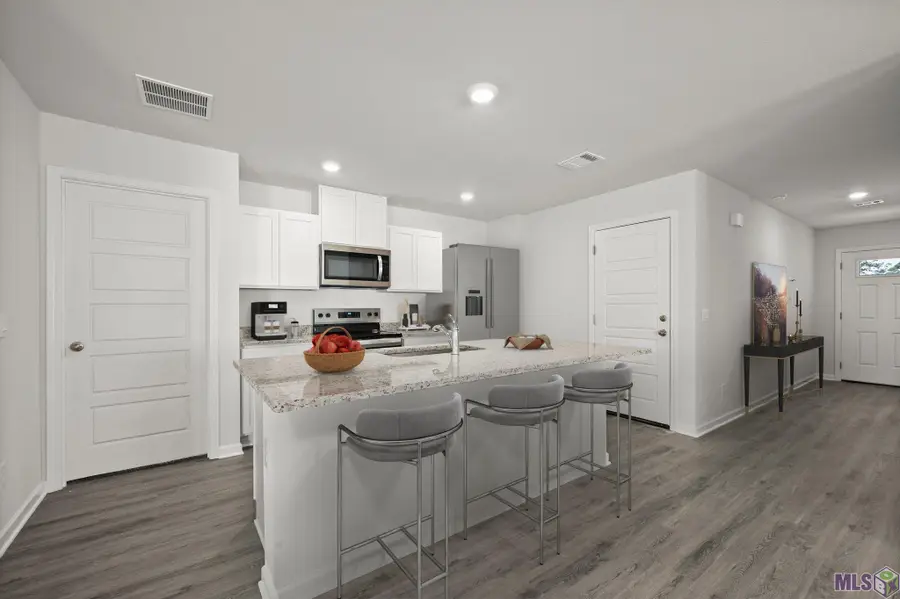 450 Miraval Ave, Zachary, LA 70791 - Image #2