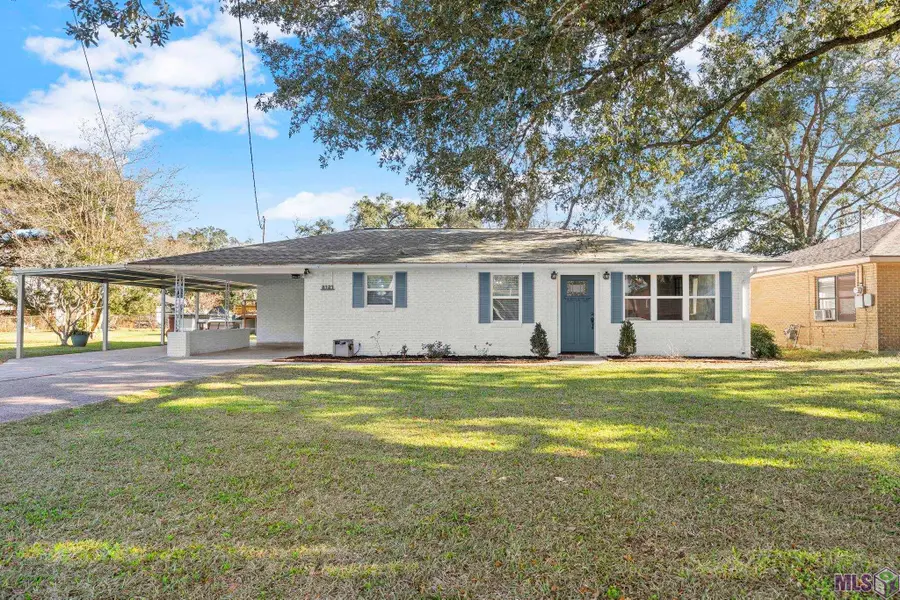 8121 Main St, Sorrento, LA 70778 - Image #2