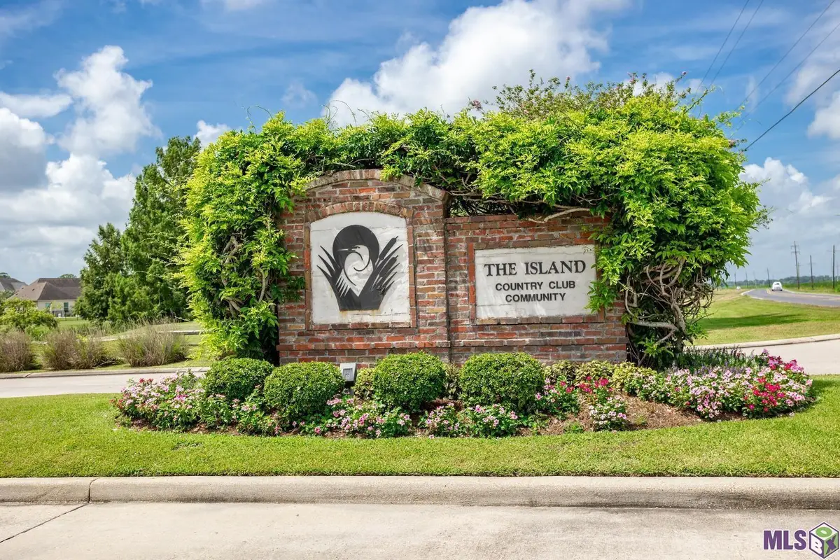 LOT 504 Island Dr, Plaquemine, LA 70764 - Image #1
