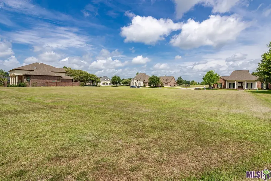 LOT 504 Island Dr, Plaquemine, LA 70764 - Image #2