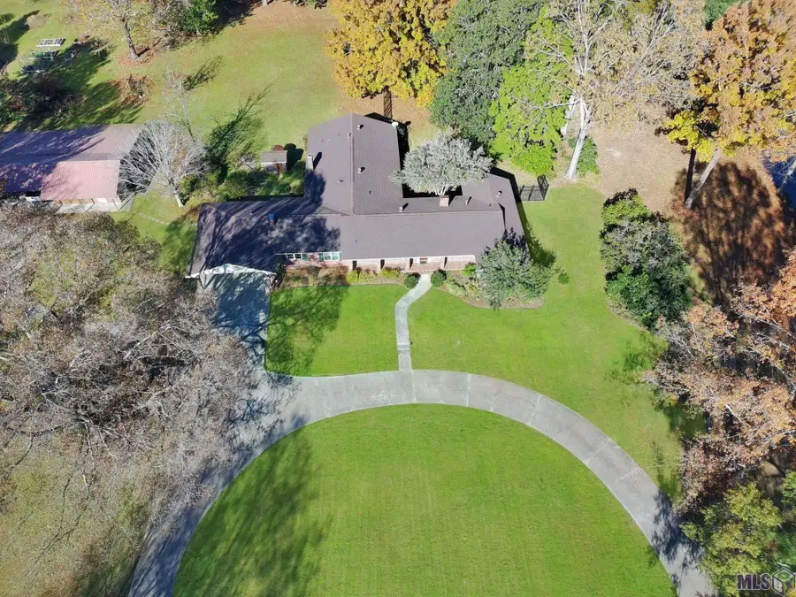 1433 Lakewood Dr, Zachary, LA 70791 - #3