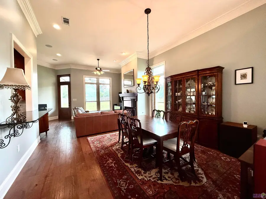 9528 Sawgrass Dr, Denham Springs, LA 70726 - Image #3