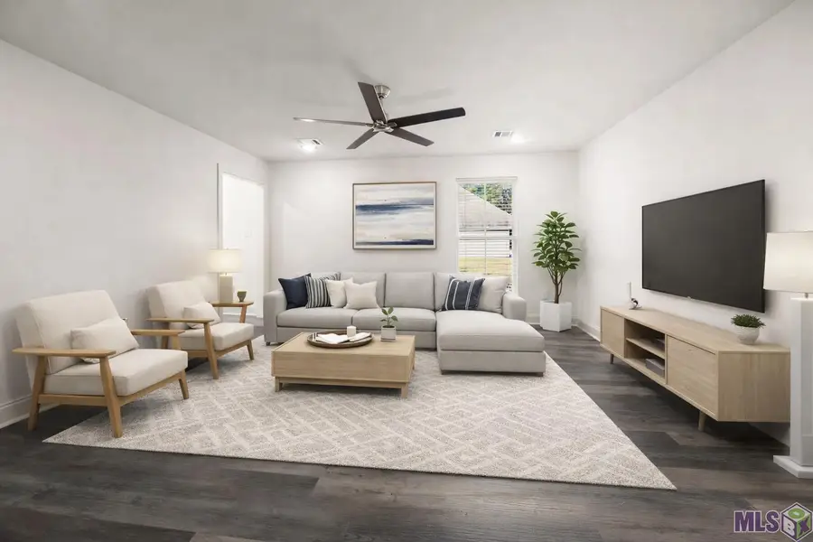 38254 Shelby Dr, Denham Springs, LA 70706 - #2