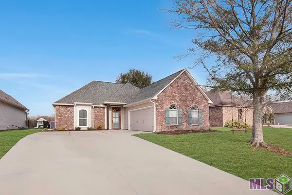 12258 River Highlands, St. Amant, LA 70774