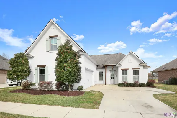 1863 Royal Aberdeen Ave, Zachary, LA 70791