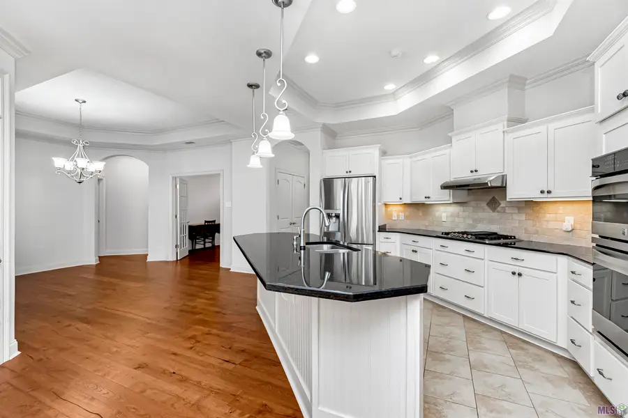 7111 Village Maison Ct #37, Baton Rouge, LA 70809 - #2