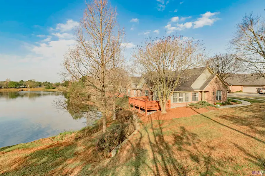 7111 Village Charmant #170, Baton Rouge, LA 70809 - #2