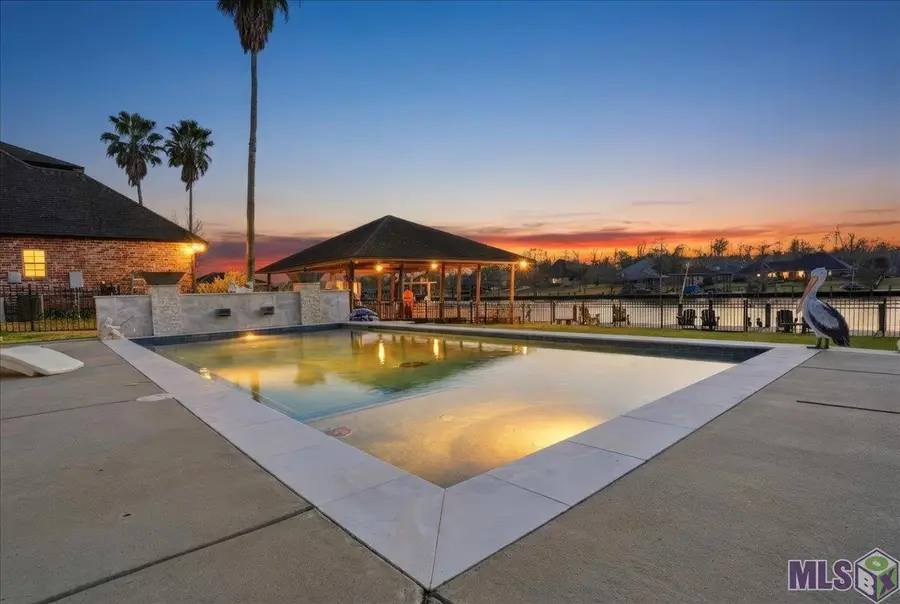 11867 Home Port Dr, Maurepas, LA 70449 - Image #3