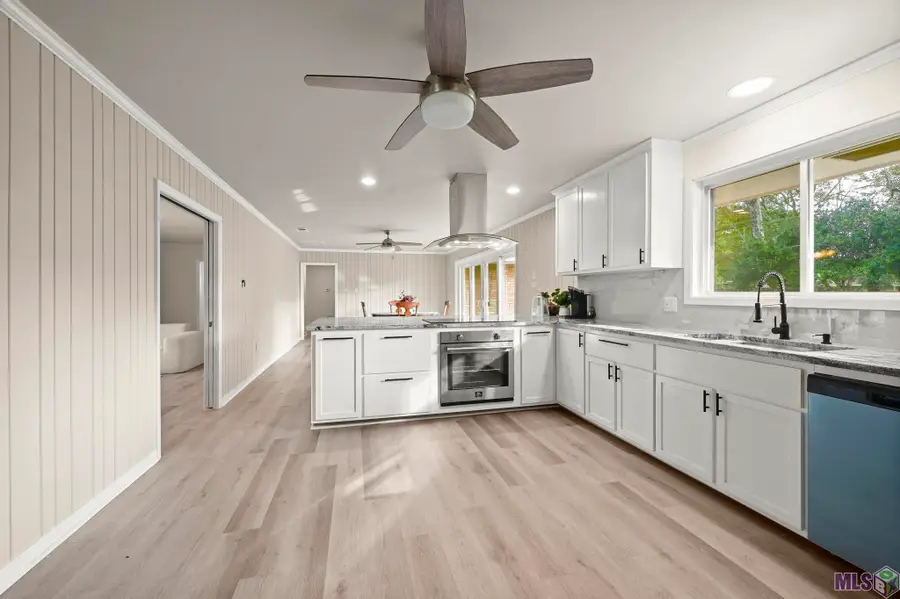 555 Woodhaven St, Baton Rouge, LA 70815 - Image #2