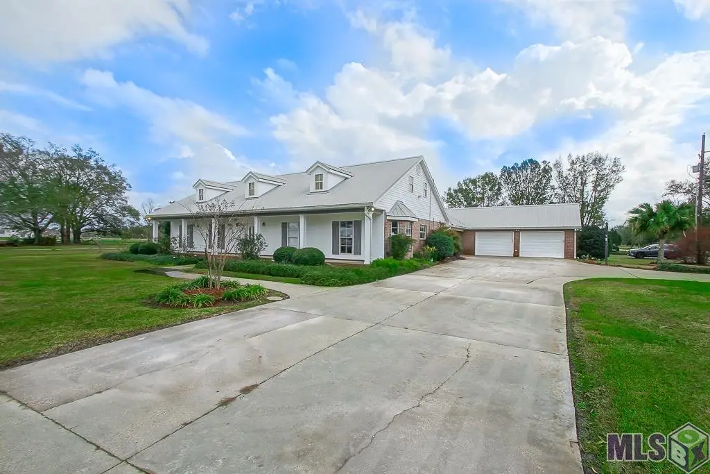 6168 Brewerton Rd, Gonzales, LA 70737 - Image #1