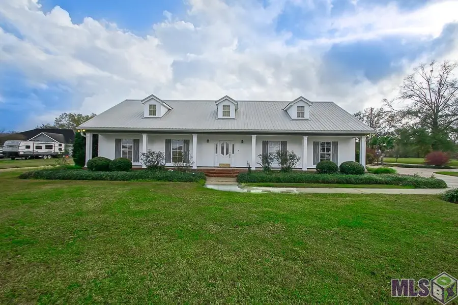 6168 Brewerton Rd, Gonzales, LA 70737 - Image #2