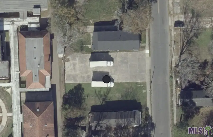 558 Eddie Robinson Sr Drive, Baton Rouge, LA 70802 - Image #2