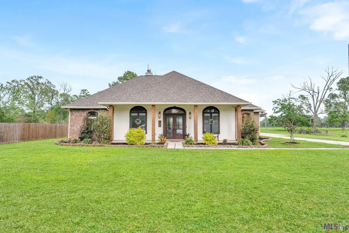 16364 Newman Nickens Rd, Prairieville, LA 70769 - #1