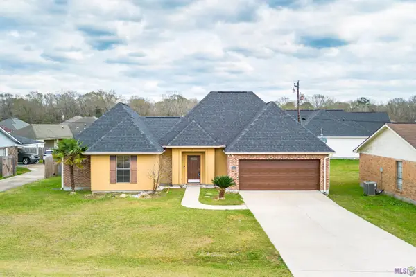 18036 Judith Dr, Zachary, LA 70791