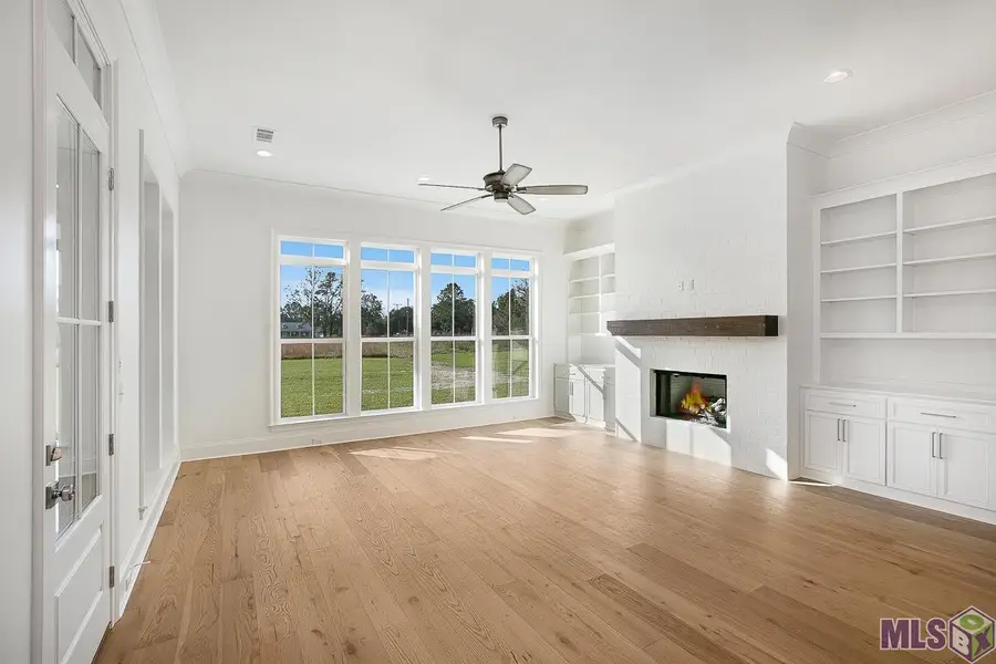 437 Glenthorne Dr, Gonzales, LA 70737 - #3