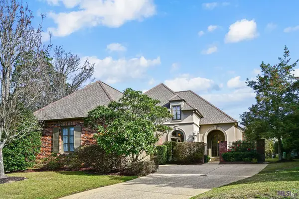 19423 Cape Hart Ct, Saint George, LA 70809