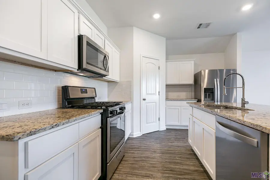 7759 Joe Lynn Trails, Denham Springs, LA 70726 - Image #3