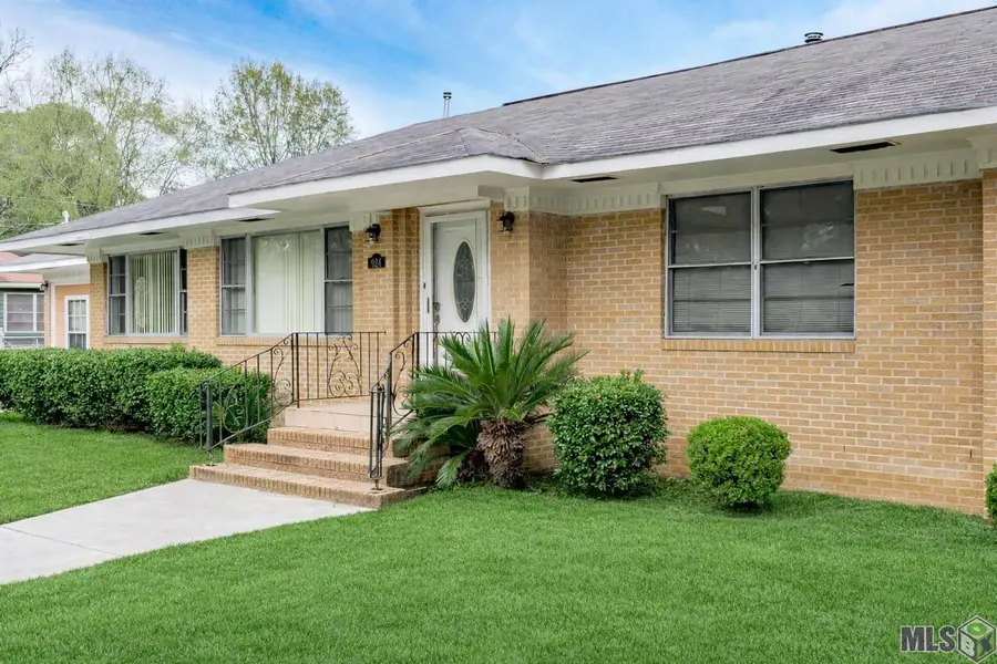 924 Valcour Dr, Baton Rouge, LA 70806 - Image #3
