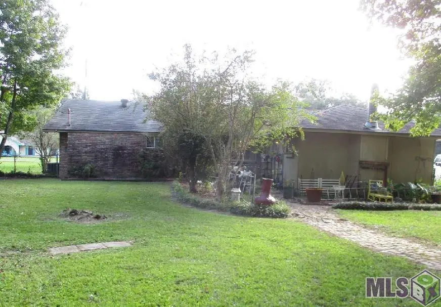 4621 Little Farms Dr, Zachary, LA 70791 - Image #3