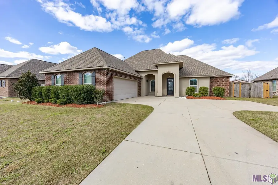 6358 Union Dr, Addis, LA 70710 - Image #2
