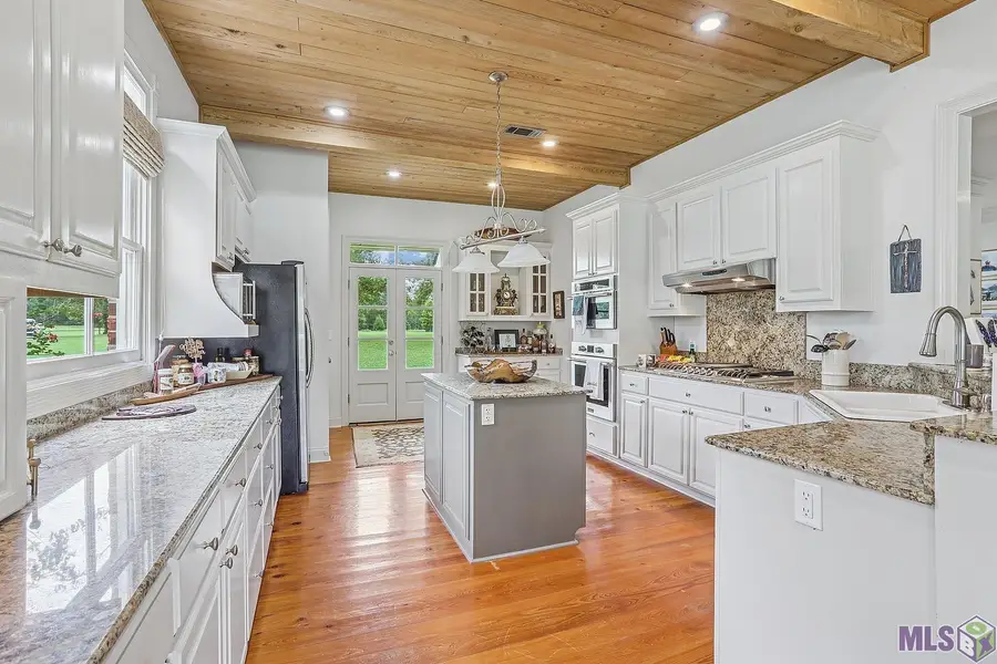 5585 La Hwy 966, Saint Francisville, LA 70775 - #2