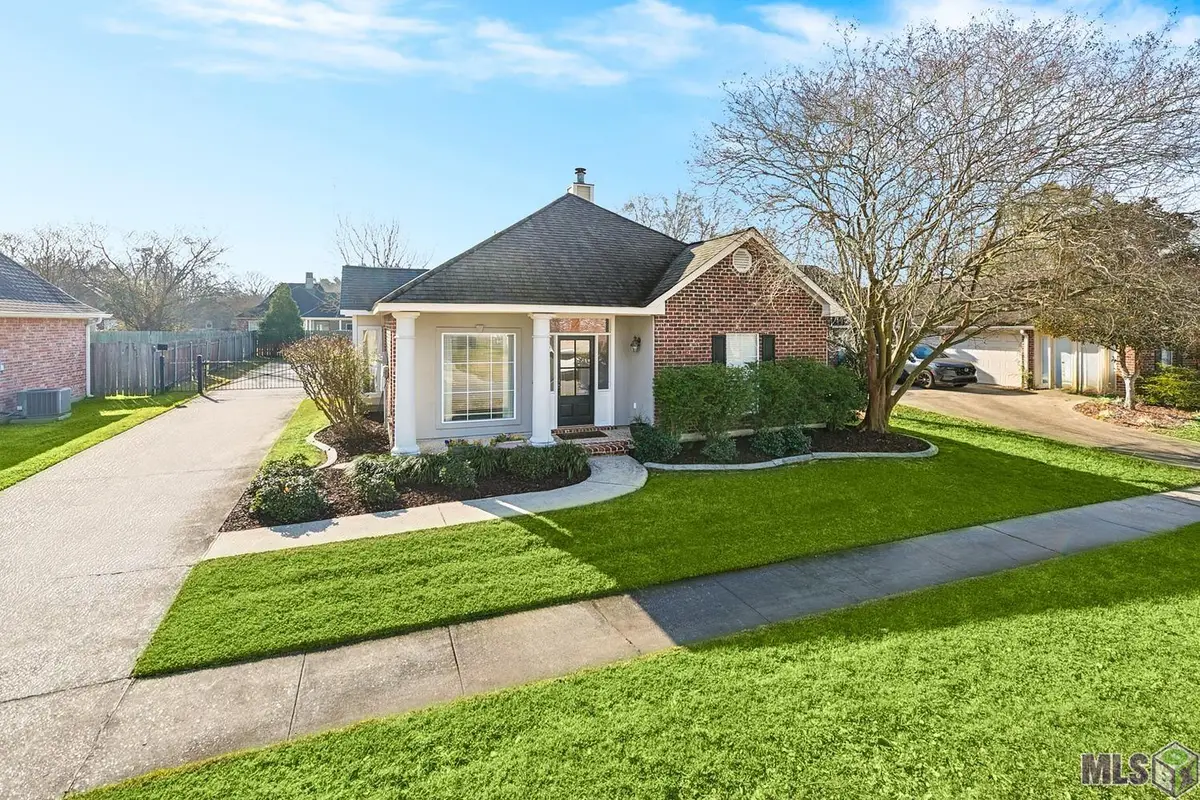 10434 Springbrook Ave, Baton Rouge, LA 70810 - Image #1