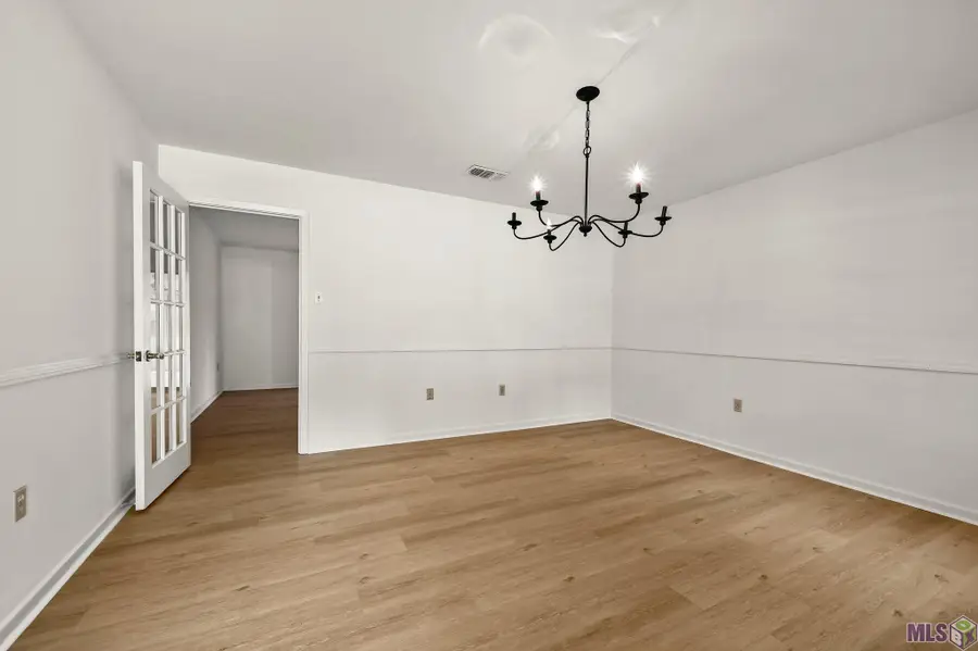 10724 Mollylea Dr, Baton Rouge, LA 70815 - Image #3