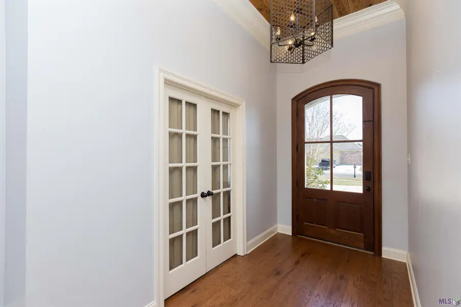 7335 Oakview Dr, Zachary, LA 70791 - Image #3