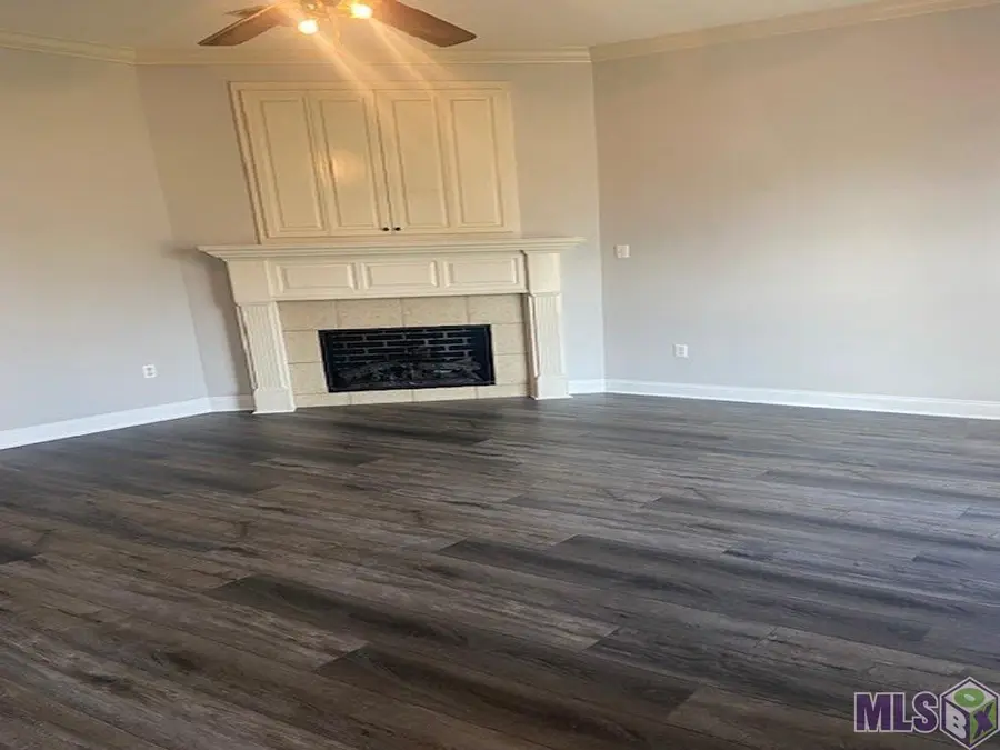 1010 Villa Dr, Baton Rouge, LA 70810 - Image #2