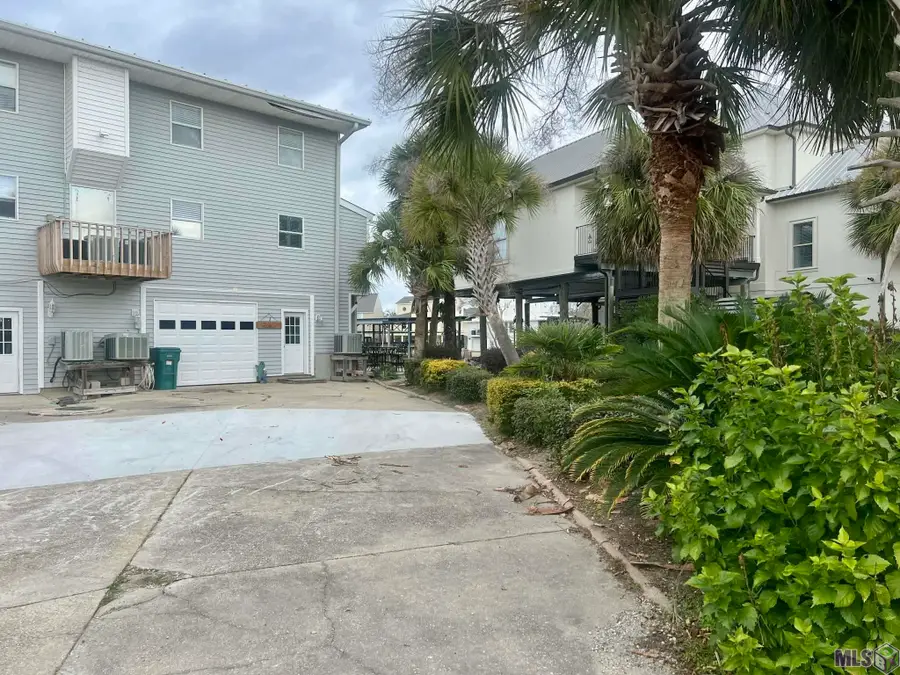 32875 Rivergate Cir #1, Springfield, LA 70462 - Image #3