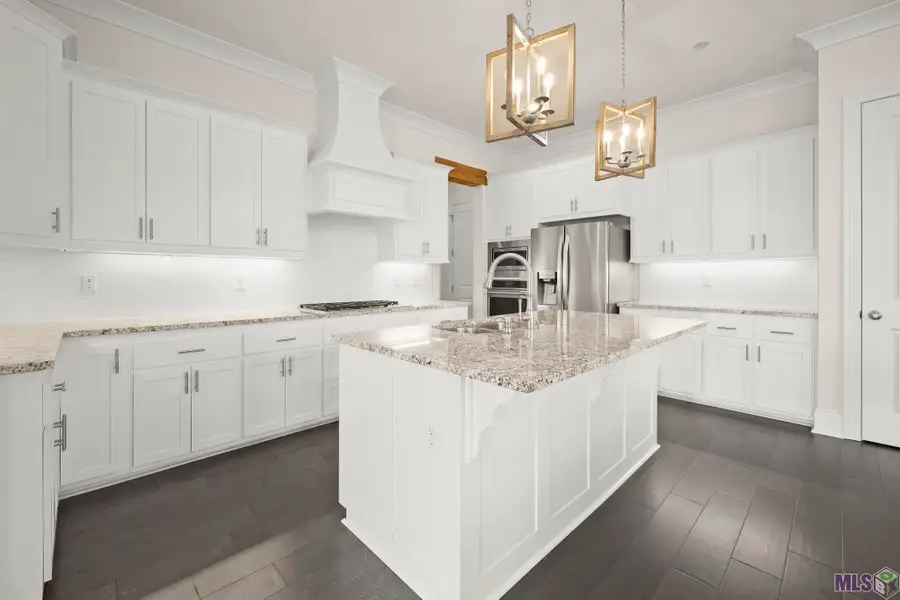 5146 Cheneau Ln, Baton Rouge, LA 70808 - Image #2