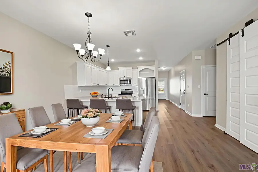 17455 Berkshire Dr, Prairieville, LA 70769 - #2