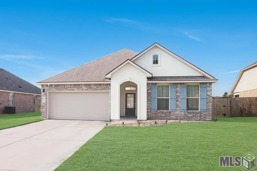 13800 Wincrest Dr, Walker, LA 70785 - #2