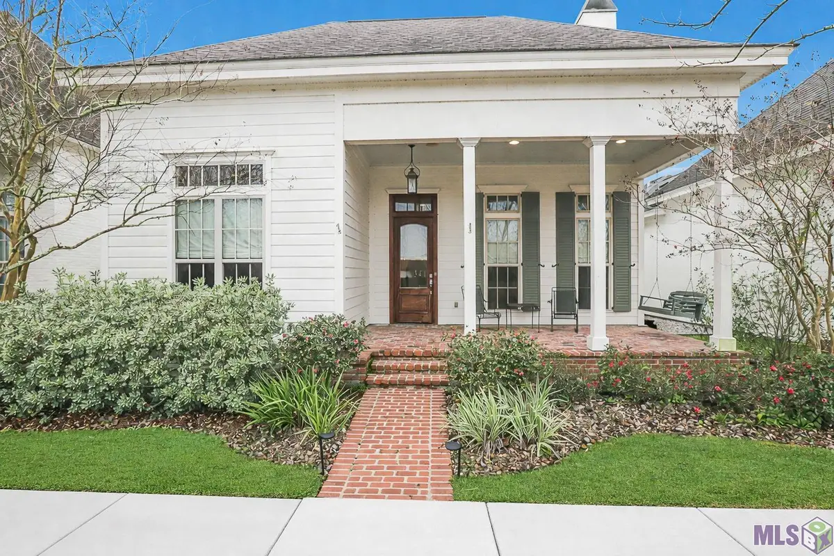 10727 Creek Ln, Baton Rouge, LA 70810 - Image #1