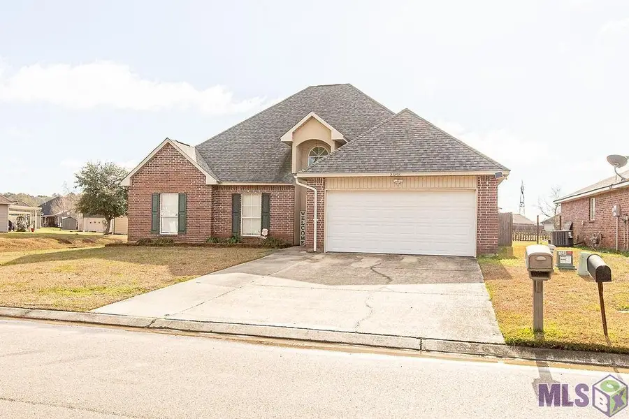 23898 Sandlewood Ct, Denham Springs, LA 70726 - #2