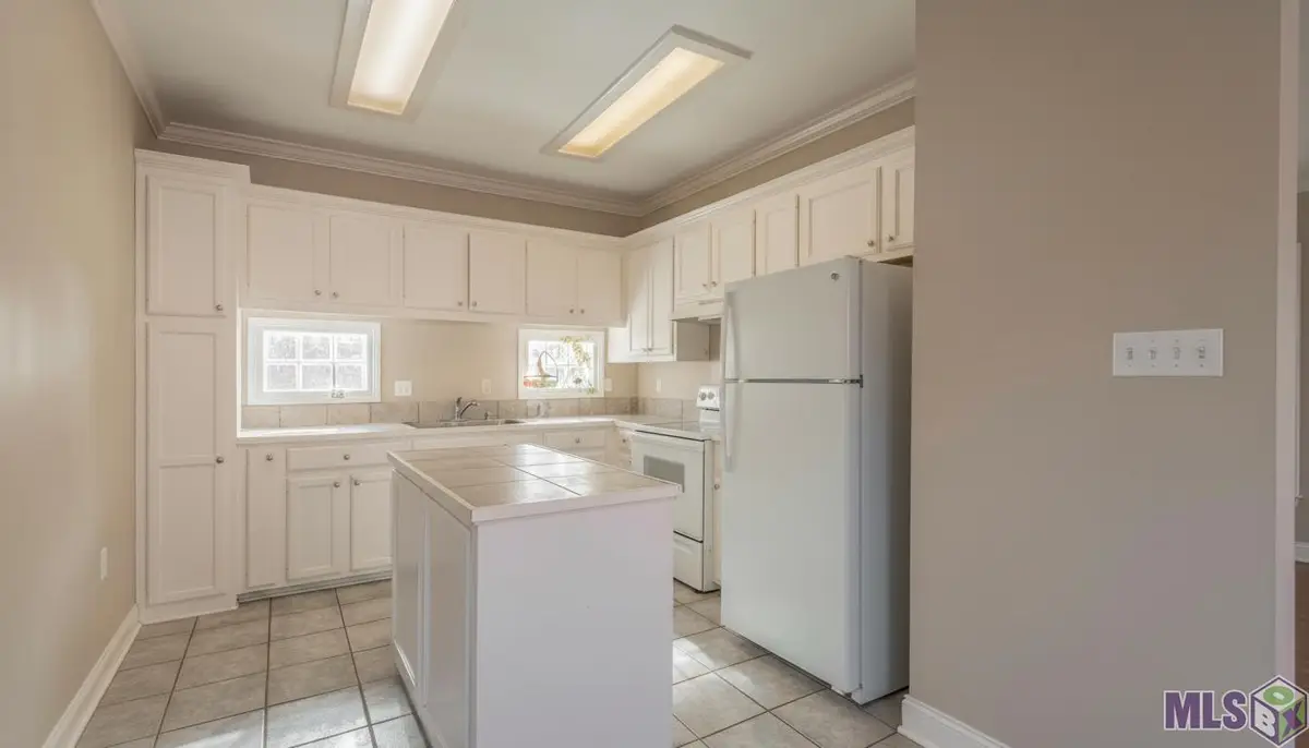 5684 Ducros Dr, Baton Rouge, LA 70820 - #1