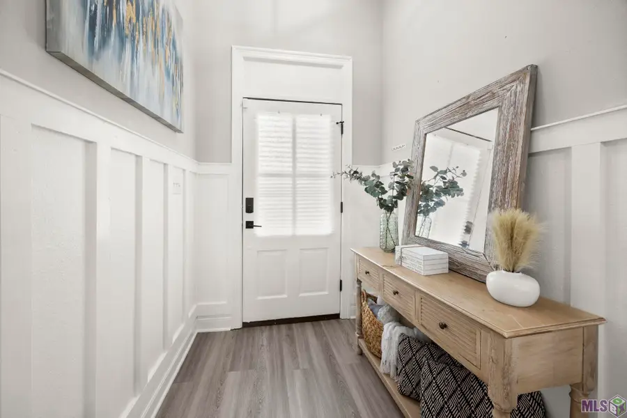 6093 Waterford Ln, Sorrento, LA 70778 - #2