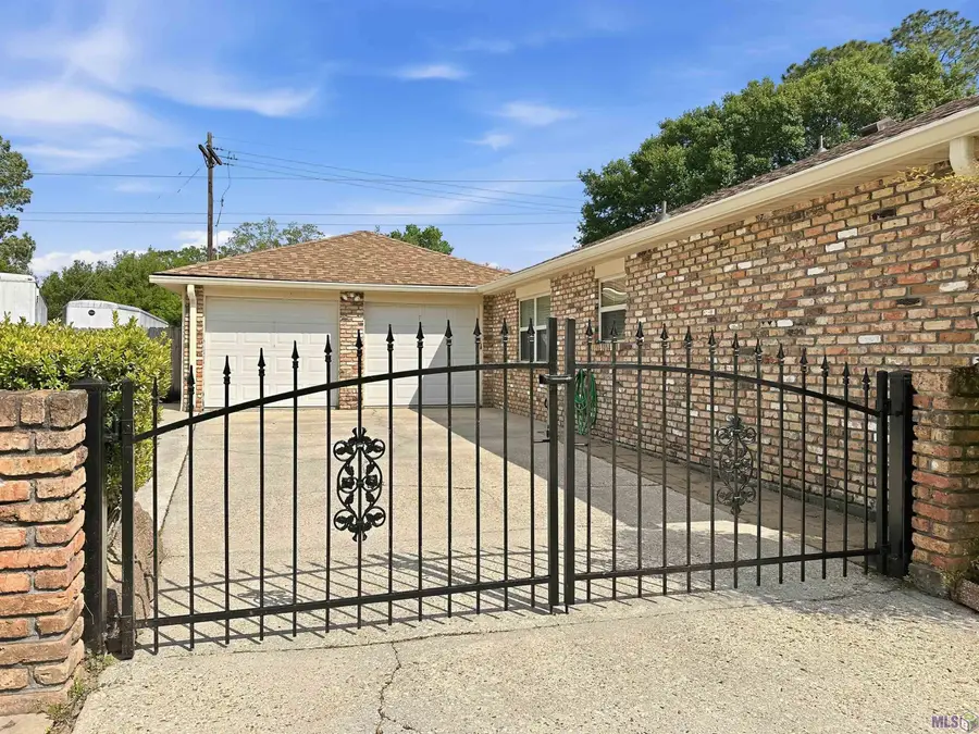 3757 Sessions Dr, Baton Rouge, LA 70816 - #3