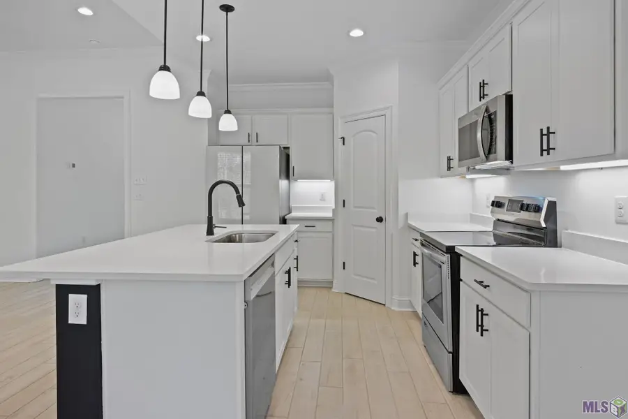 9239 Asoka Ave, Baton Rouge, LA 70810 - #2