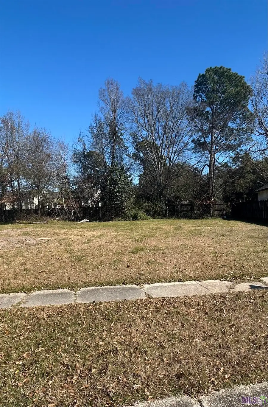 3311 Toulon Dr, Baton Rouge, LA 70816 - #2