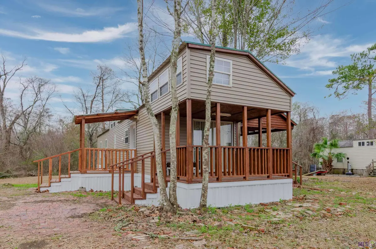 21028 Diversion Canal Rd, Maurepas, LA 70449 - #1