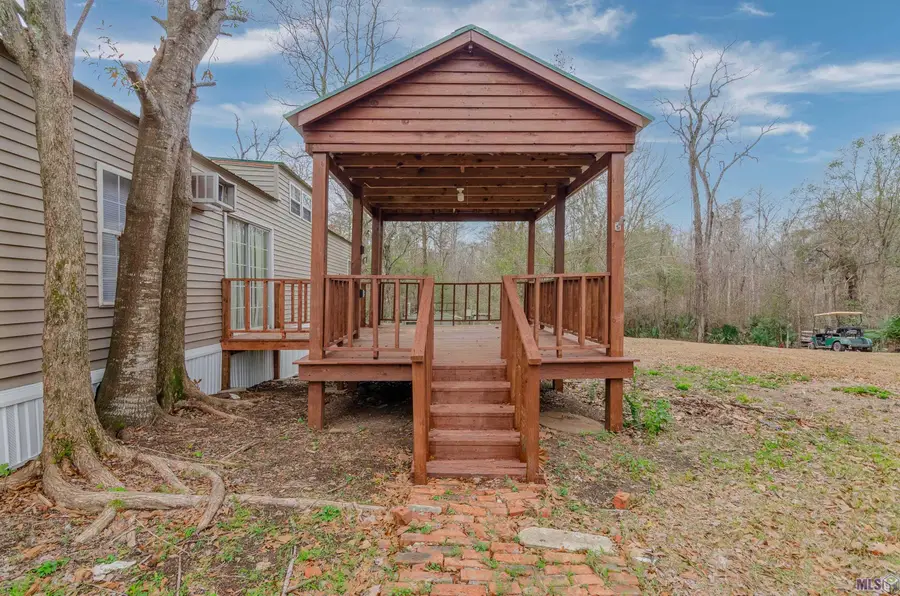 21028 Diversion Canal Rd, Maurepas, LA 70449 - #2