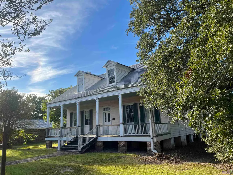 58060 Court St, Plaquemine, LA 70764 - #2