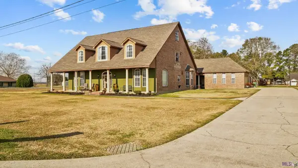 59460 Sexton Dr, Plaquemine, LA 70764