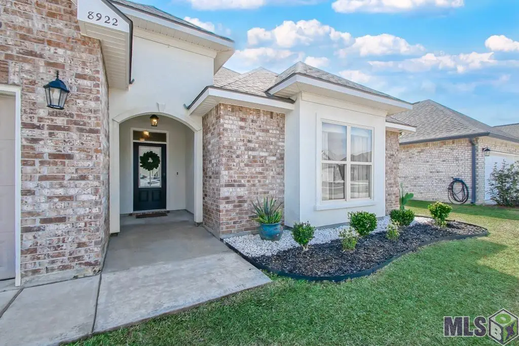 8922 Dalwood Dr, Denham Springs, LA 70726 - #1