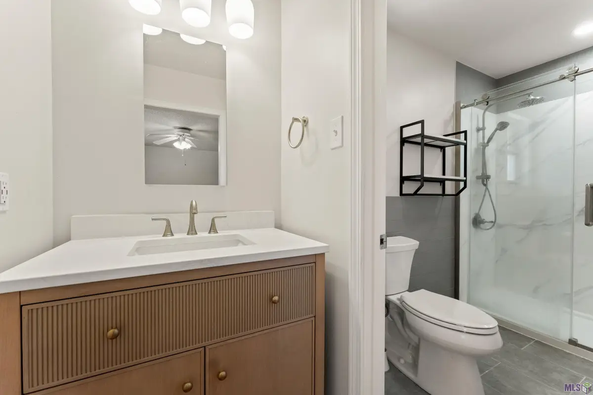 4817 Shadeland Dr, Baton Rouge, LA 70816 - Image #1