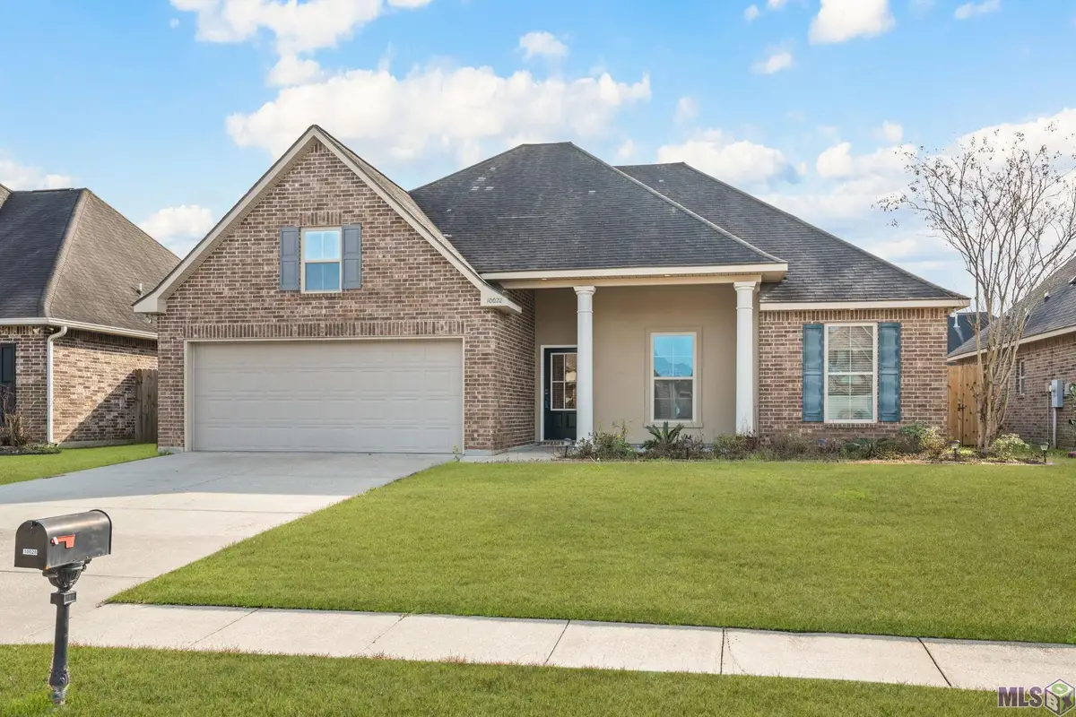10028 Savannah Jane Ln, Baton Rouge, LA 70817 - Image #1
